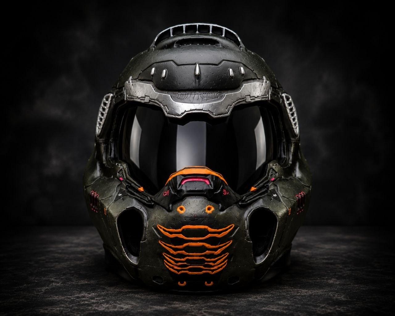 Шолом Doom Slayer